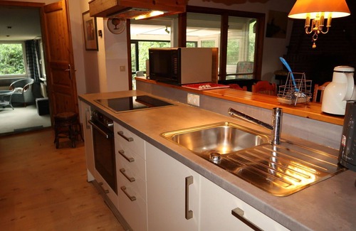 Jevenstedt House | Beautiful private villa for 8 guests with WIFI, TV, terrace, pets allowed and parking