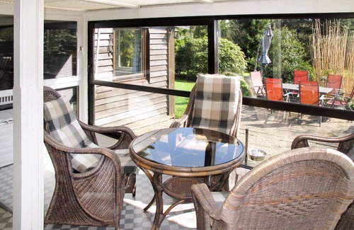 Jevenstedt House | Beautiful private villa for 8 guests with WIFI, TV, terrace, pets allowed and parking