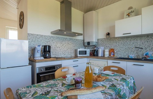 Porspoder House | Beautiful private villa for 4 guests with WIFI, TV and pets allowed
