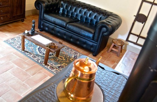 Cortona House | Beautiful private villa with A/C, private pool, WIFI, TV, pets allowed and parking, close to Cor...