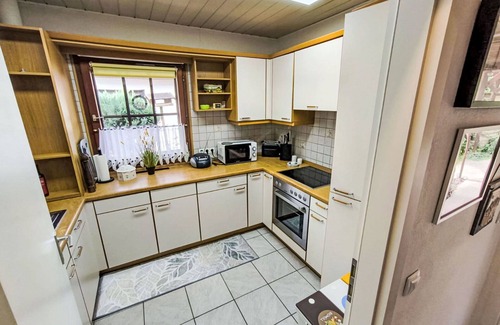 Altenburschla House | Beautiful private villa for 5 people with WIFI, TV and patio