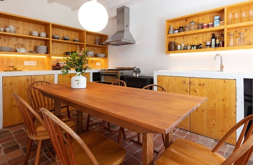 Tremeven Villa | Beautiful private villa for 6 people with WIFI