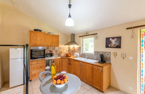 Venterol House | Beautiful private villa for 2 guests with pool, WIFI, TV, pets allowed and parking