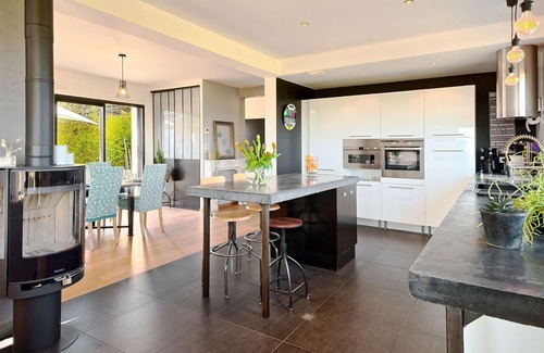 Langueux House | Beautiful private villa for 6 guests with WIFI, TV, terrace and parking