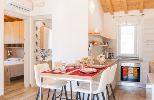 Vetralla House | Beautiful private villa for 3 guests with WIFI, A/C, pool, TV, pets allowed and panoramic view