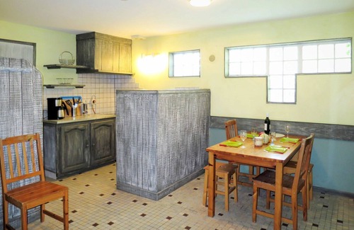 Queyrac House | Beautiful private villa for 4 people with TV, terrace and pets allowed