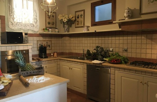 Lajatico Villa | Beautiful private villa for 7 people with A/C, private pool, WIFI, TV, patio and panoramic view