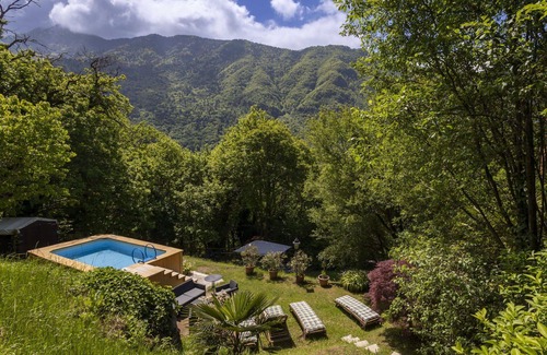 Pisogne Villa | Beautiful private villa for 16 guests with WIFI, private pool, TV, patio and pets allowed