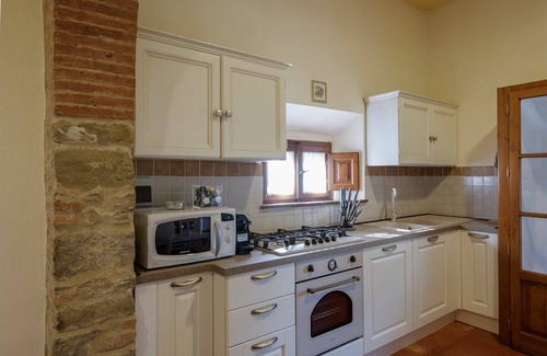 Camucia Villa | Beautiful private villa for 8 guests with WIFI, A/C, private pool, TV, terrace and panoramic view