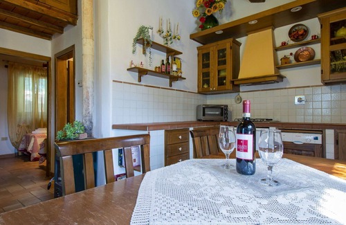 Dicomano House | Beautiful private villa for 5 guests with WIFI, hot tub, private pool, TV, patio and pets allowed