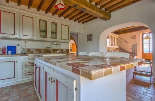 Palaia Villa | Beautiful private villa for 12 guests with A/C, WIFI, private pool, TV, patio and panoramic view