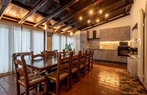 Dogana Villa | Beautiful private villa with WIFI, A/C, hot tub, private pool, sauna, TV, patio and panoramic view