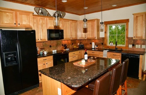 Grand Lake Cabin | Beautiful ranch home in Grand Lake. Cozy, clean, with great mountain/lake views.