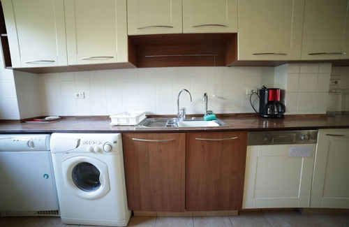 Raouche House | Beautiful Raouche Rocks Apartment