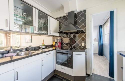 Kortgene House | Beautiful recently furnished house with large garden in Kortgene with private jetty
