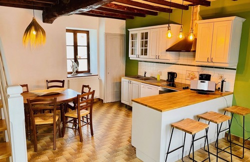 Vignieu House | Beautiful renovated old country house with land 3000 m2