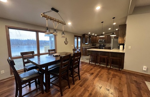 La Crosse House | Beautiful Riverfront Home near Celebrations. Excellent eagle viewing!