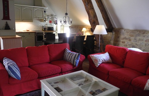 Grolejac House | Beautiful, romantic stone house in over 400 year old domaine