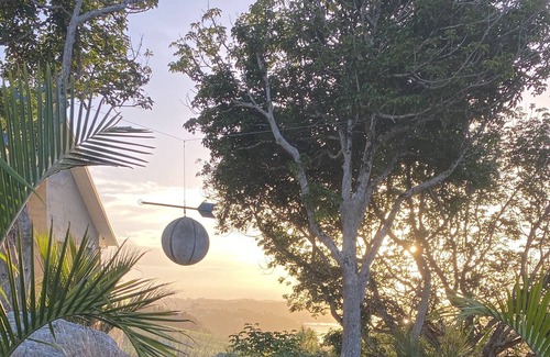 Warkworth Cottage | Beautiful Sanctuary -3 Bedrooms, 2 Bathrooms, (Sleeps 8)