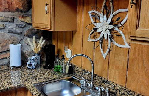 Omaha Cottage | Beautiful Secluded Cottage with Majestic Stone Patio -Pet friendly!
