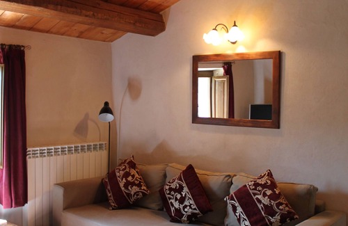 Amandola Other | Beautiful Self-Catering Farmhouse Apartments Near Amandola Le Marche With Pool