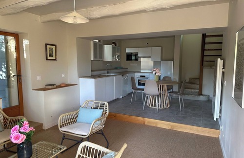 Seguret House | Beautiful sheepfold in a natural setting