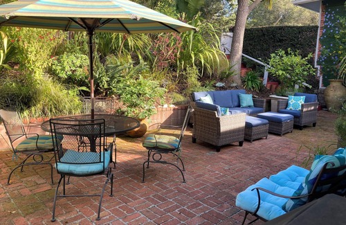 Montclair House | Beautiful, spacious 3-BR house in Oakland Hills