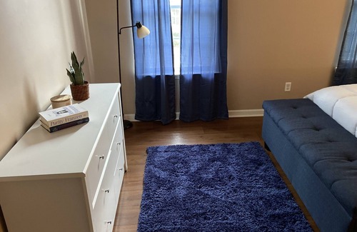 Grayson House | Beautiful Spacious 4 Bedroom Home for Getaway, meeting, family event, Business