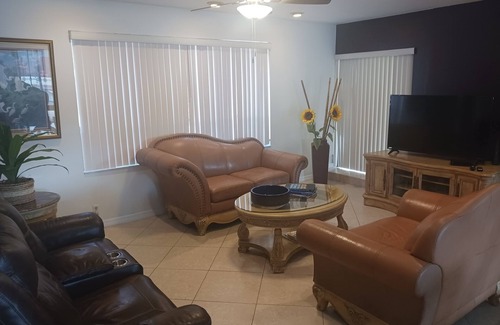Sherwood Forest House | Beautiful Spanish style house equipped with all the modern amenities