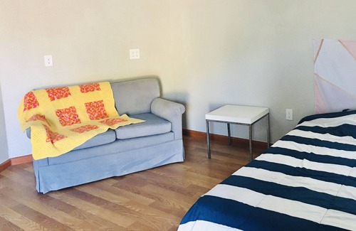 Hayward Apartment | Beautiful studio in huge backyard with private entrance.