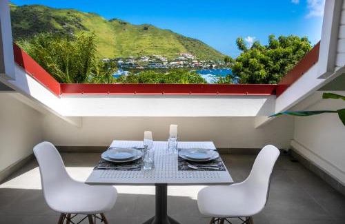Cul de Sac House | Beautiful suite S12 with pool and sea view