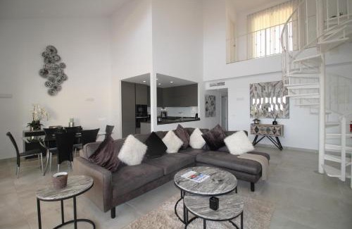 Diputacion de Rincon de San Gines Apartment | Beautiful Three Bedrooms Los Olivos Penthouse