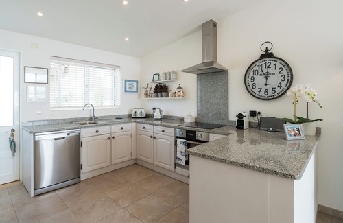 Praia da Luz House | Beautiful townhouse, beach 300m, tastefully renovated, stunning sea views.