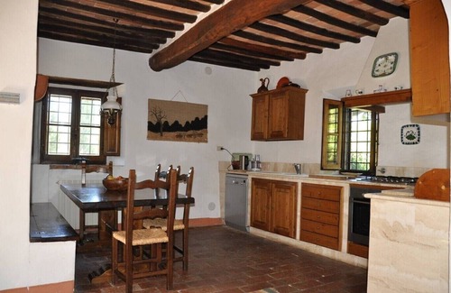Castellina in Chianti Other | Beautiful Tuscan farmhouse with stunning views of Chianti countryside