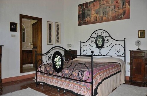 Castellina in Chianti Other | Beautiful Tuscan farmhouse with stunning views of Chianti countryside