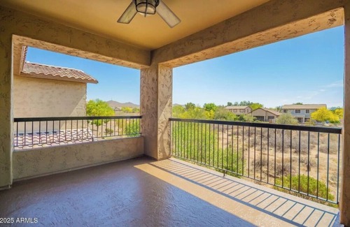 Sonoran Foothills Condo | Beautiful upscale unfurnished condo in north Phoenix