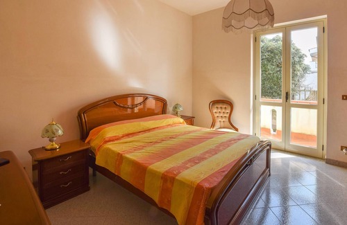 Nicotera Marina Apartment | Beautiful vacation apartment on the coast of Calabria.