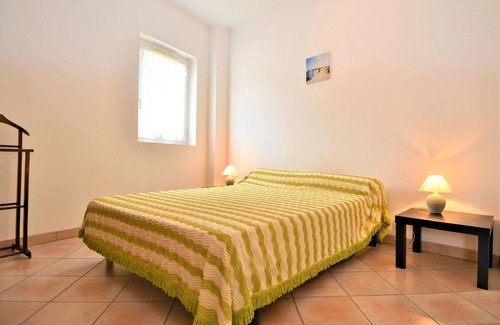 Aramon House | Beautiful vacation home in the charming village of Aramon, near Avignon and the Alpilles.