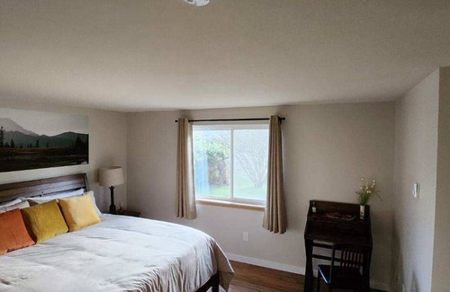 Mossyrock House | Beautiful View of , and just steps away from Swofford Pond