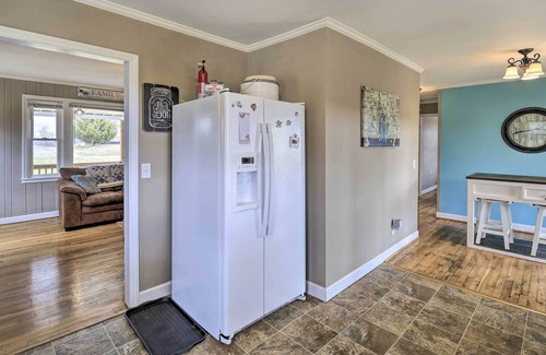 Sparta House | Beautiful Views & Gas Grill: Sparta Getaway!