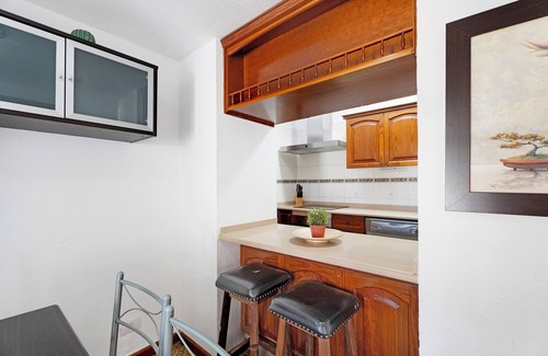 Poris de Abona Ski Chalet | Beautiful 'Villa Duque Poris' with Sea View, Pool, Garden & Wi-Fi