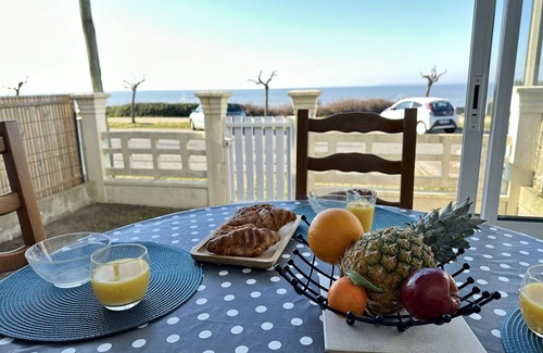 Tharon-Plage House | Beautiful villa for 6 guests with WIFI, TV and pets allowed