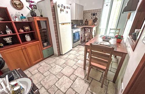 Mola di Bari House | Beautiful villa for 2 guests with A/C, WIFI, TV, terrace and parking