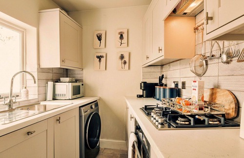 Rodborough House | Beautiful villa for 4 guests with WIFI and pets allowed