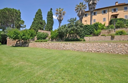 Marsiliana Villa | Beautiful villa for 13 people with WIFI, private pool, TV, pets allowed and panoramic view