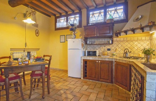 Poggiarello Villa | Beautiful villa for 12 guests with private pool, WIFI, TV, terrace and pets allowed