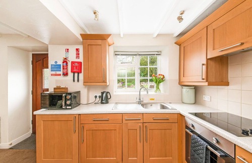 Thirsk House | Beautiful villa for 6 people with WIFI, pool, hot tub and terrace