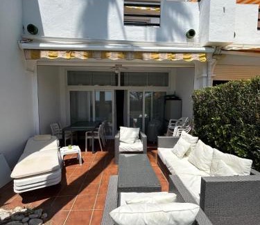 Marbella Villa | Beautiful Villa near Puerto Banus