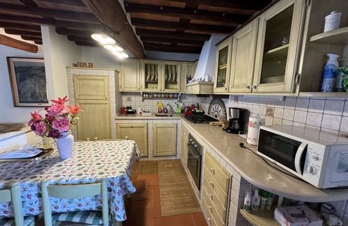 Castelvecchio Villa | Beautiful villa with private pool, A/C, WIFI, TV, terrace and panoramic view, close to Lucca