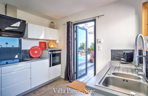 Sete Villa | Beautiful villa with sea/lido view